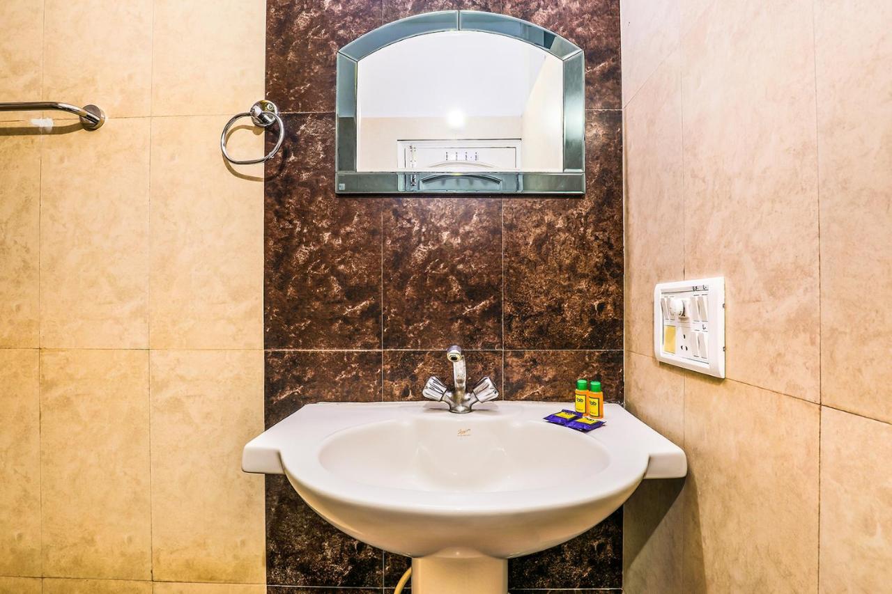Fabexpress Hemkunt Mansion Hotel Noida Eksteriør billede